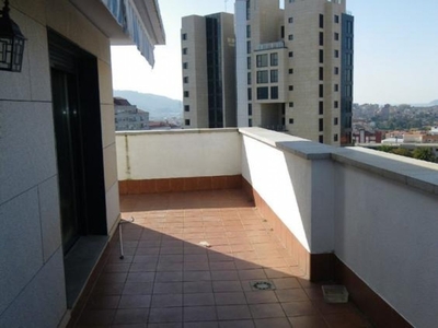 Alquiler de ático con terraza en O Castro (Vigo), Hispanidade