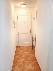 Alquiler piso apartamento entre estepona y sabinillas, costa 2dorm 1 baños piscina y facil aparcamiento. en Casares