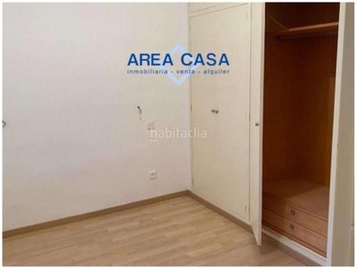Alquiler piso con 3 habitaciones en Barceloneta Barcelona