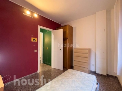 Alquiler piso en carrer del congost 12 en Vila de Gràcia Barcelona