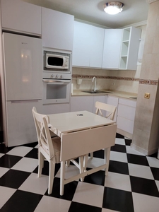 Apartamento en venta en Benalmadena Costa, Benalmádena, Málaga