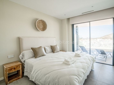 Apartamento moderno, con vistas al mar, en Fuengirola