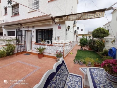 Casa adosada en venta en Can Toni en Cunit por 245.000 €