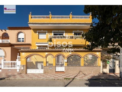 Casa en venta en Carretera de Alhama en Zona de San Cayetano-Avenida Cristóbal Colón por 219.500 €