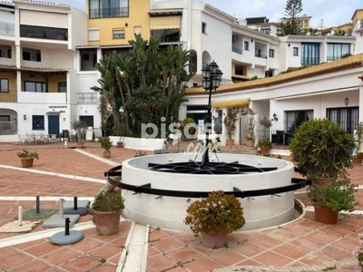 Dúplex en venta en Calle Urbanización Puerto Cabo Pino Norte en Cabopino-Reserva de Marbella por 295.600 €