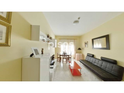 Piso en alquiler en Zona Avenida de Juan Diego en Zona Avenida de Juan Diego por 650 €/mes