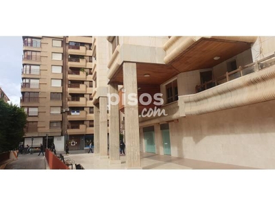 Piso en venta en Avenida Juan Carlos I en Centro-Corredera