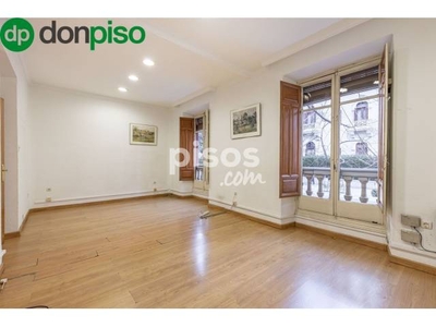 Piso en venta en Calle Gran Vía de Colón en San Ildefonso (Hospital Real) por 265.000 €