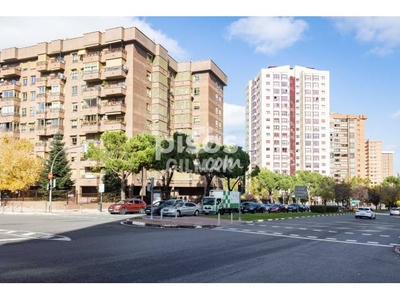 Piso en venta en Costillares en Apóstol Santiago por 895.000 €