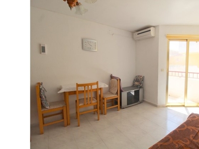 Apartamento luminoso en Torrevieja (zona Avda. Habaneras)