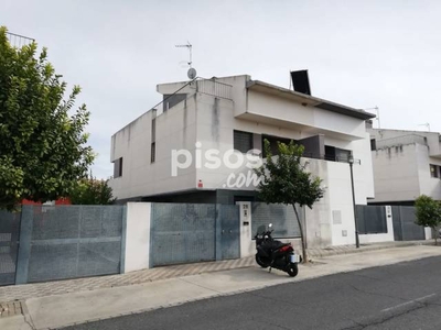 Casa pareada en venta en Calle Duquesa de Alba