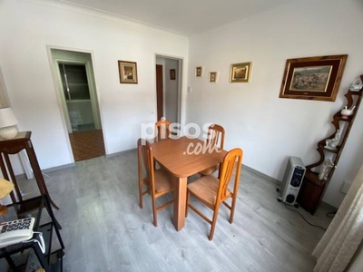 Piso en venta en Carrer de Palamós, cerca de Via Favència