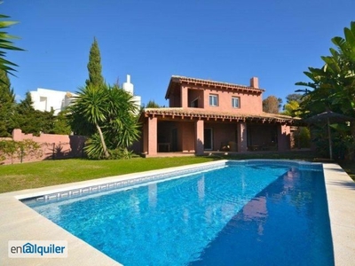 Alquiler casa piscina Estepona