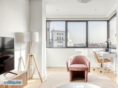 Apartamento de 2 dormitorios en alquiler en Madrid