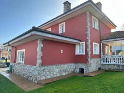 Chalet unifamiliar en venta en Celorio (Llanes)