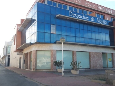 Edificio de Oficinas en Venta en Torrevieja: Espacio Comercial Completo en Ubicación Estratégica con Plazas de Parking Venta Torrevieja