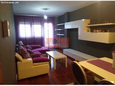 LIBRE EN ABRIL!!! SE AQLUILA APARTAMENTO EN PIRINGALLA