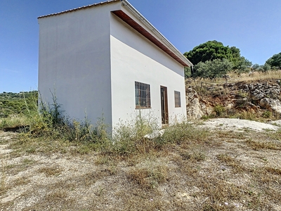 Se vende terreno rustico con casa de aperos en Yunquera Venta Yunquera