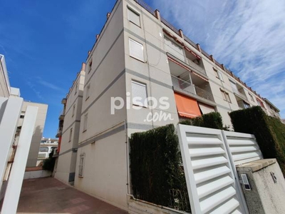 Apartamento en venta en Calle Emigdio Rodriguez Pita