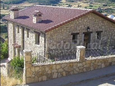 Casa En Hoyos del Espino, Ávila