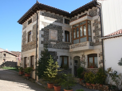 Casa En Riocavado de la Sierra, Burgos