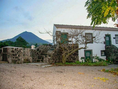 Casa En São Roque do Pico, Açores