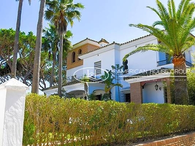 VILLA EN VENTA