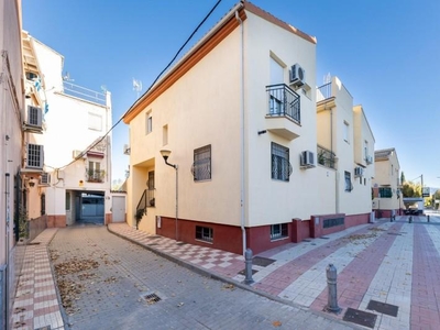 Casa adosada en venta en Cerrillo de Maracena, Granada