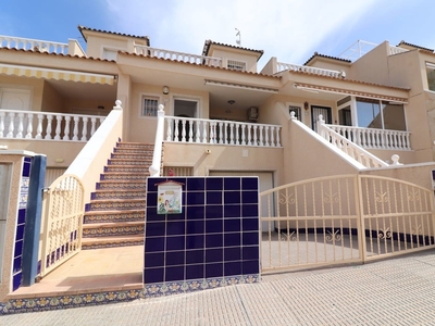 Casa en venta en Benijófar, Alicante