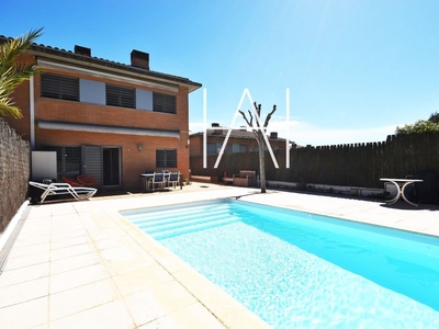 Chalet en venta en Arenys de Munt, Barcelona