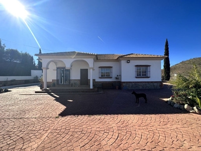 Finca/Casa Rural en venta en Colmenar, Málaga