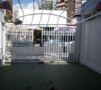 Local en venta en Pueblo Levante, Benidorm