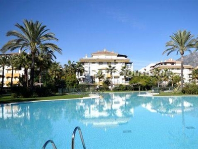 Piso ático en venta en Marbella