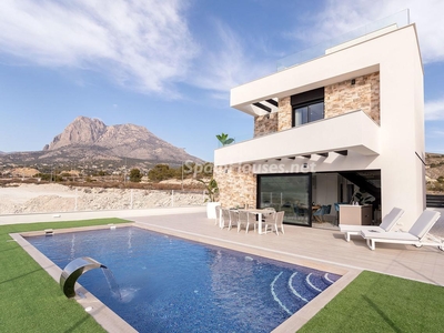 Villa en venta en Finestrat