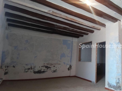 Villa en venta en Tivissa