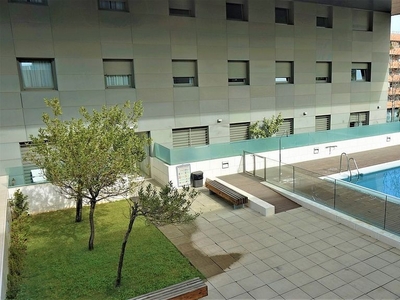 Alquiler de piso en Arroyo del Moro - Noreña de 2 habitaciones con piscina y garaje