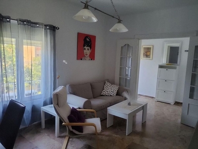 Alquiler de piso en Barrio de Zaidín de 3 habitaciones con muebles y aire acondicionado
