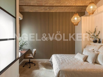 Alquiler loft apartamento de lujo nuevo a estrenar al lado de paseo de gracia en Barcelona