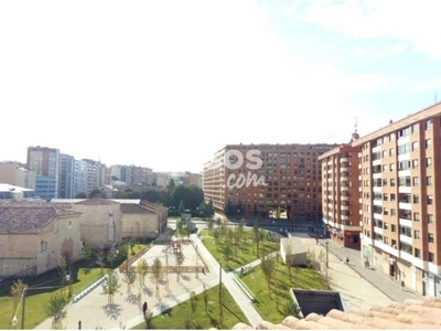 Apartamento en alquiler en Calle del Barrio Gimeno