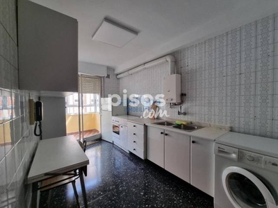 Apartamento en alquiler en Santa Ana