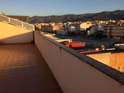 Ático en alquiler en Alberca de 3 habitaciones con terraza y garaje