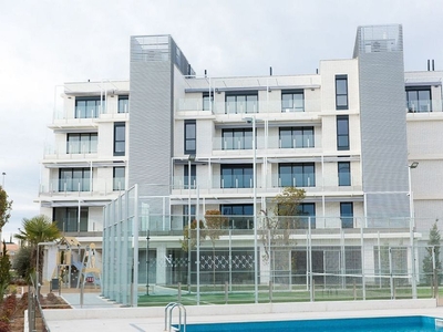 Ático en alquiler en calle Aguacate de 1 habitación con terraza y piscina