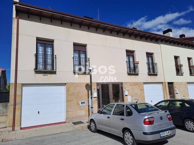 Casa en venta en Calle de Doña Jimena