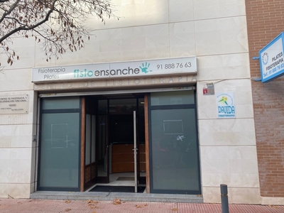 Local comercial en Venta en Alcala De Henares Madrid CHORILLO