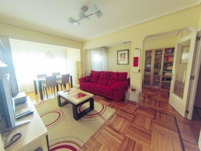 Alquiler de piso en Polígono Rojo - Aldapa de 2 habitaciones con terraza y muebles