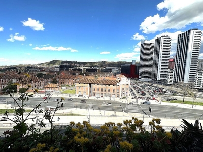 Piso en alquiler en Basurtu de 2 habitaciones con terraza y garaje