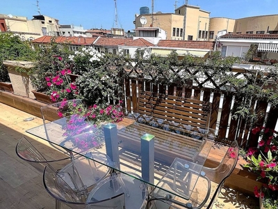 Piso en alquiler en Indautxu de 3 habitaciones con terraza y garaje