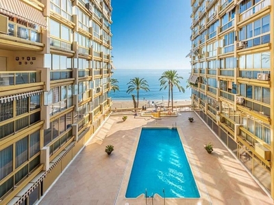 Piso en alquiler en Playa Bajadilla - Puertos de 2 habitaciones con terraza y piscina