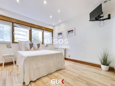 Piso en venta en Paseo los Olmos. Reformado