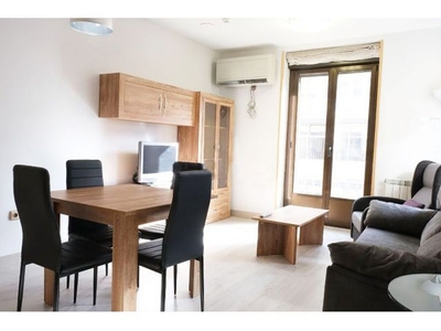 Urbis te ofrece un apartamento en alquiler en pleno centro de Salamanca.